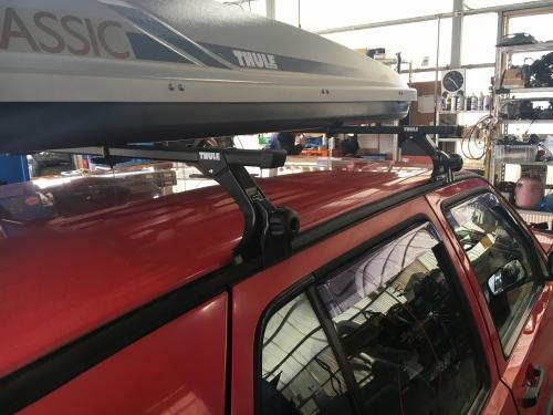 THULE スクエアバーセット 108CM